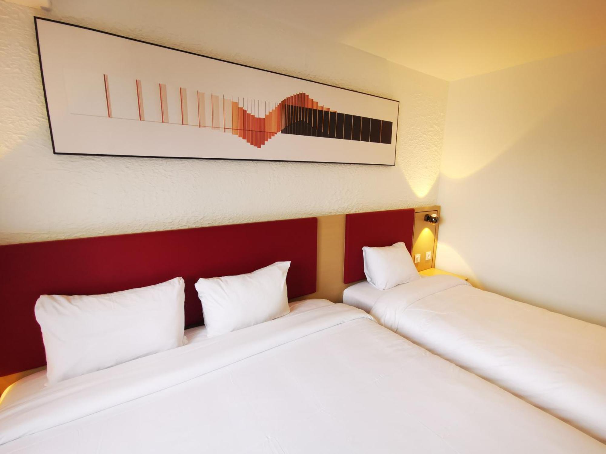 Anais Hotel Bourges Nord Saint-Doulchard Exterior foto